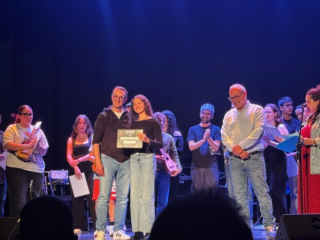 c92b05e3-4e71-4a79-9753-53b738f98e9a 2